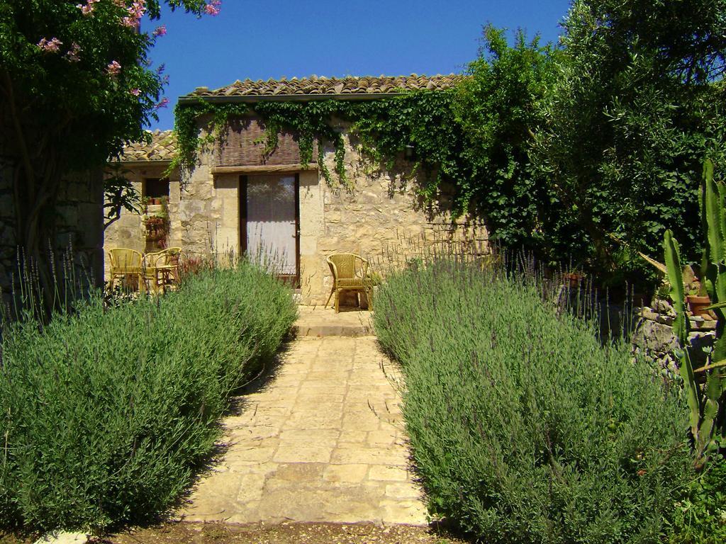 Maison d'hôtes Liolà à Modica Chambre photo